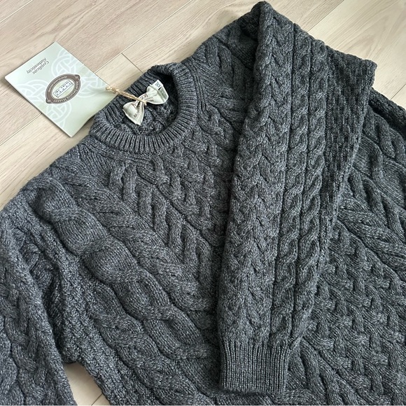 NWT Aran Sweater Market Men's Cable Knit Crew Neck Aran Wool Sweater - Picture 1 of 9